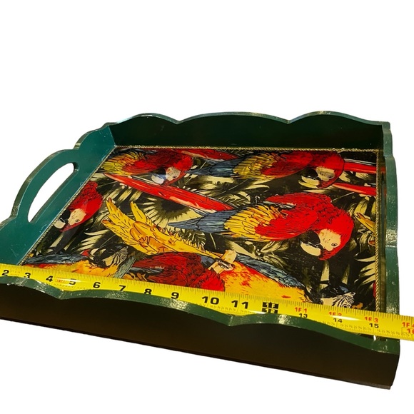 Serving Tray Vibrant Parrot| Macaw Food Tray Resin and Wood - Picture 5 of 6
